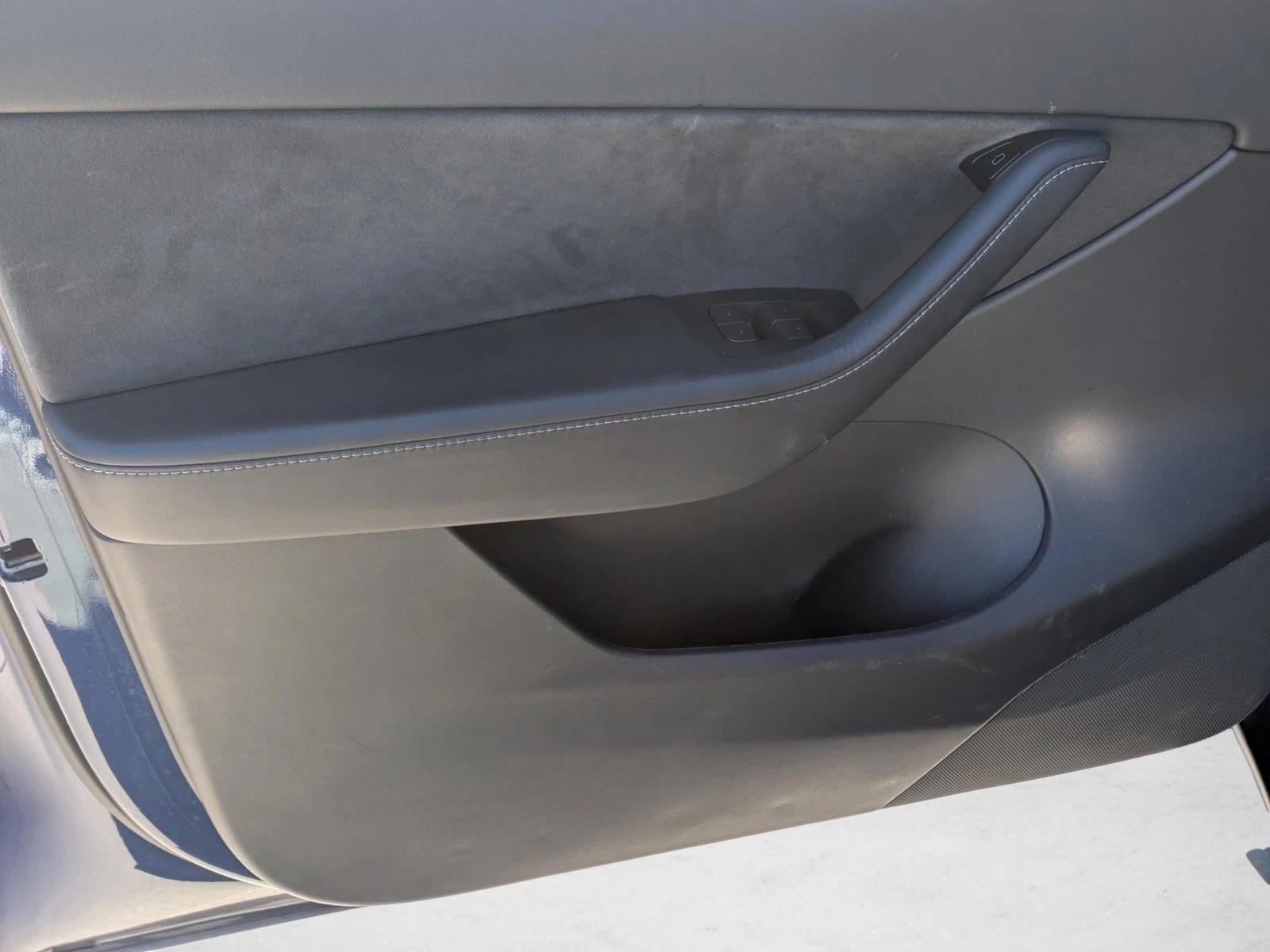 2022 Tesla Model Y Performance AWD