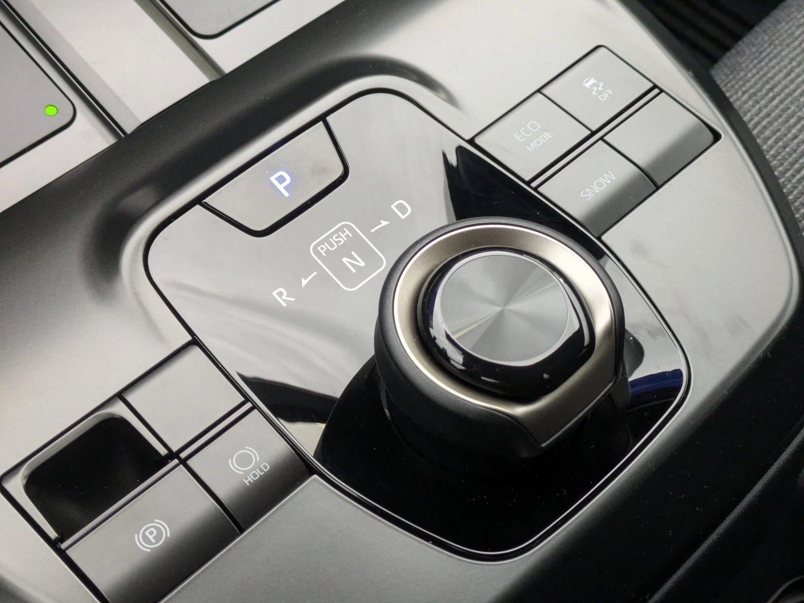 2026 Toyota bZ XLE Plus FWD (Natl)