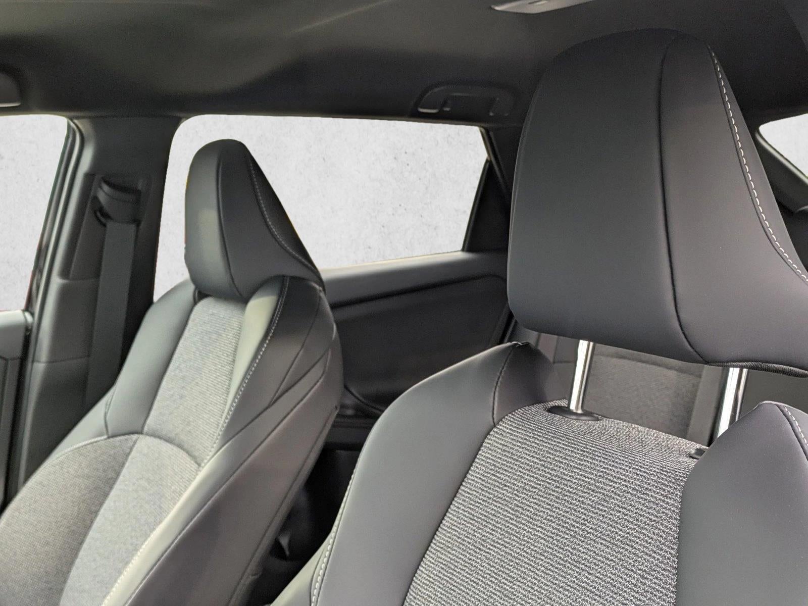 2026 Toyota bZ XLE Plus FWD (Natl)