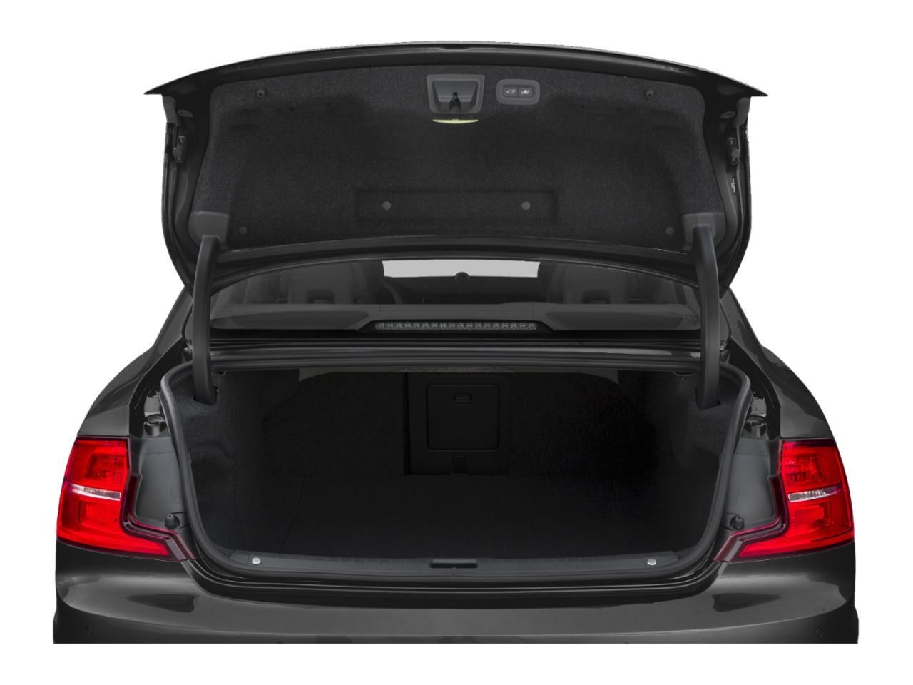 2018 Volvo S90 T5 AWD Momentum