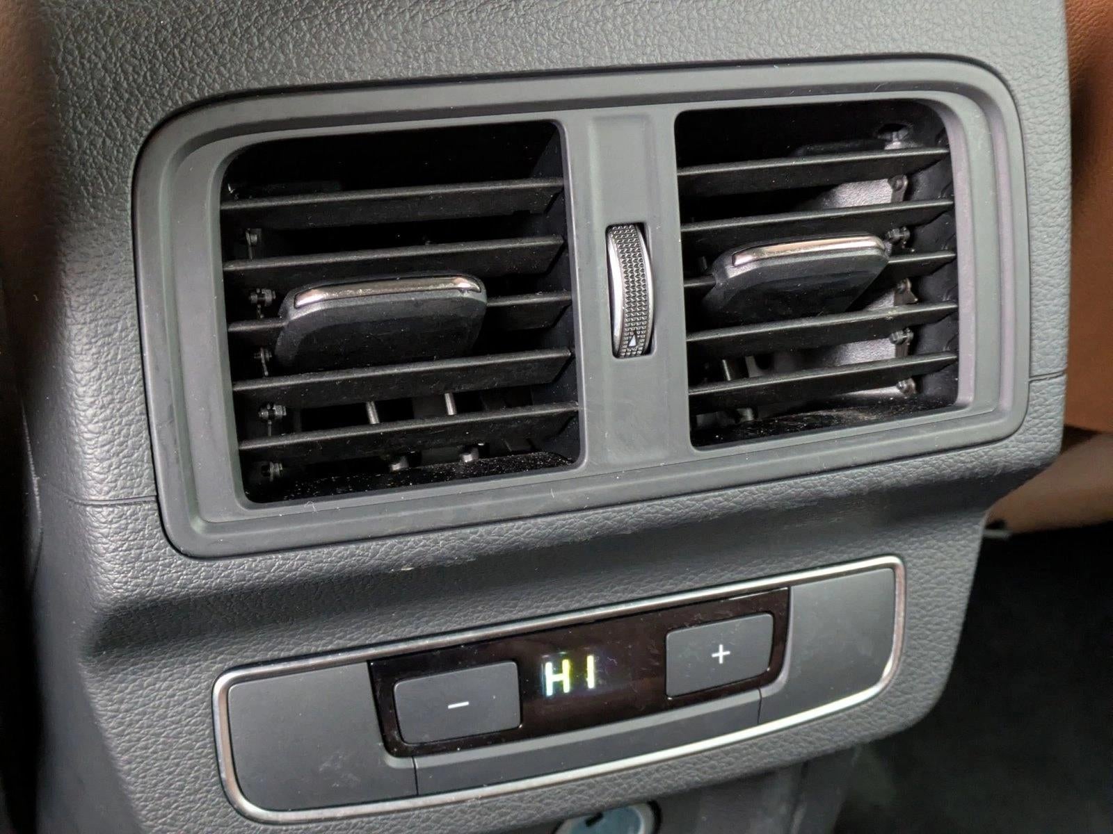 2025 Audi Q5 S line Premium Plus 45 TFSI quattro