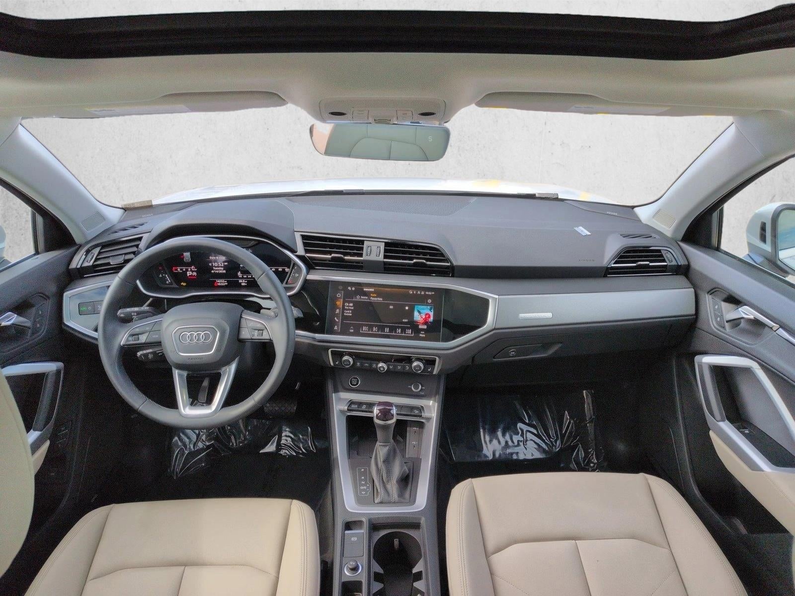 2024 Audi Q3 S line Premium Plus 45 TFSI quattro