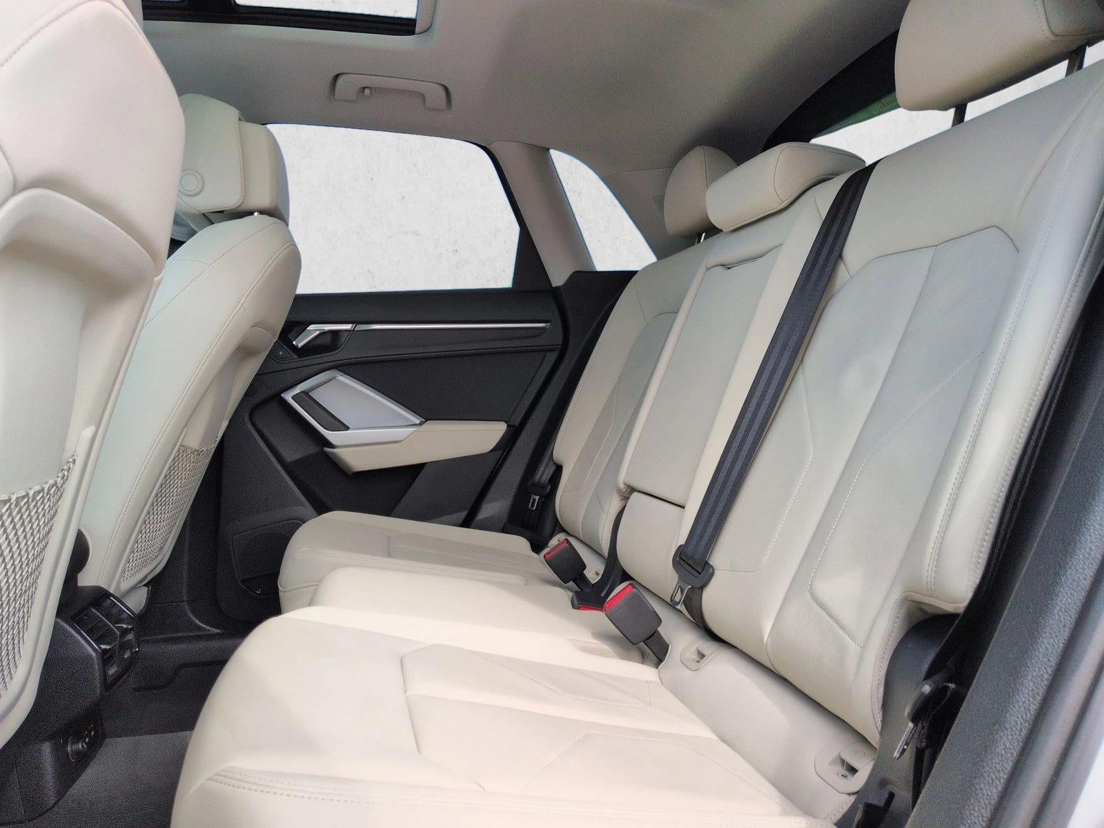 2024 Audi Q3 S line Premium Plus 45 TFSI quattro