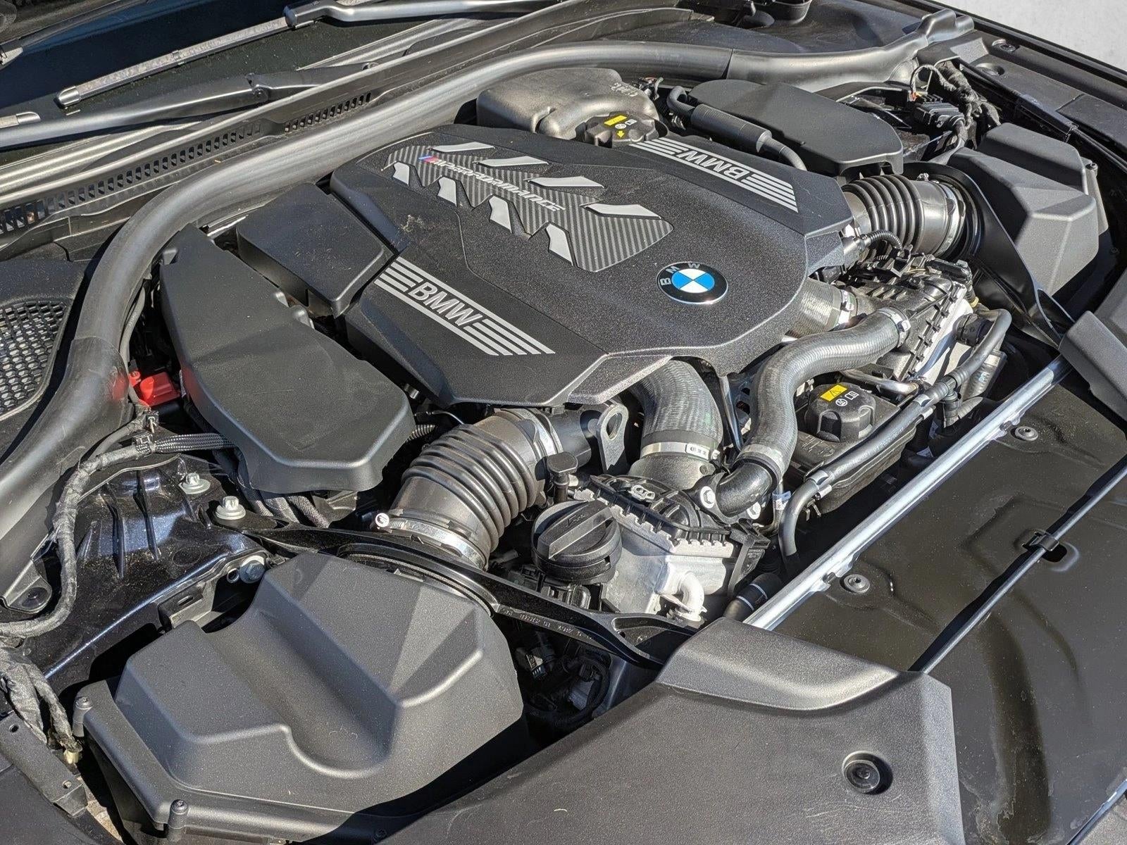 2023 BMW M550i xDrive Sedan