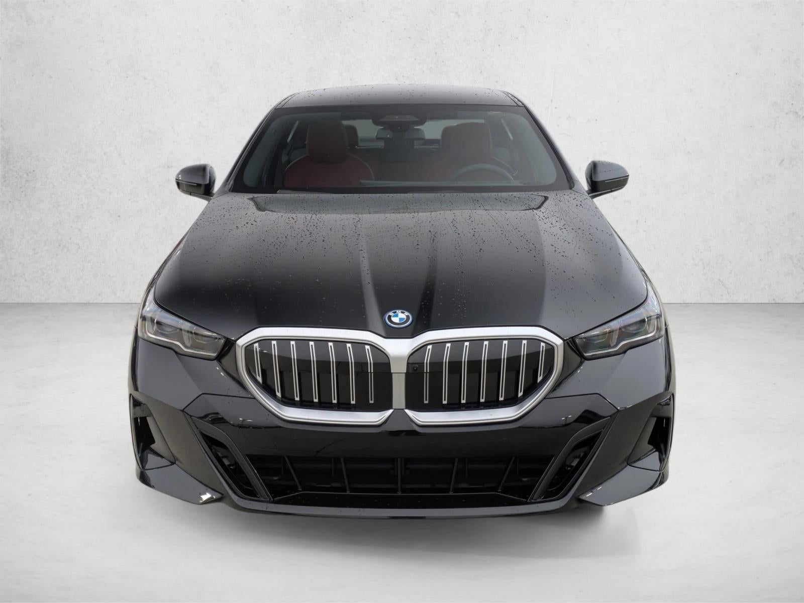 2026 BMW 550e xDrive Sedan