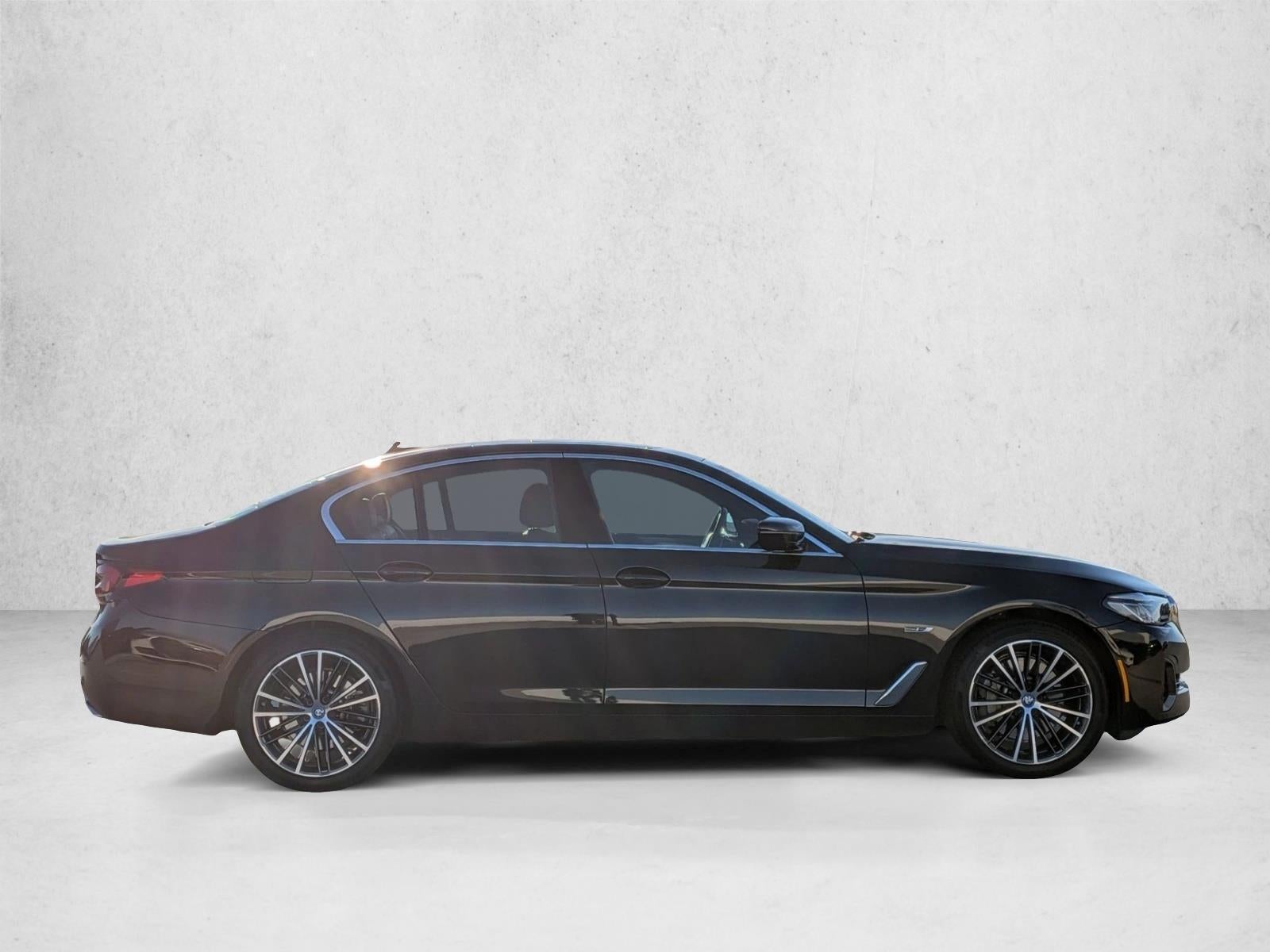 2023 BMW 530e xDrive Plug-In Hybrid