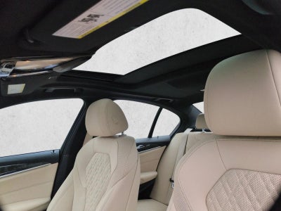 2023 BMW 530e xDrive Plug-In Hybrid