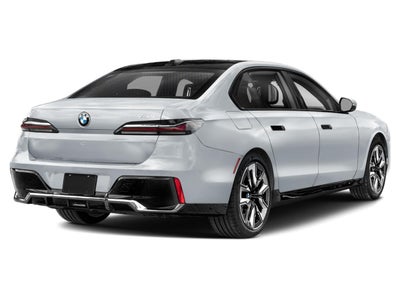 2025 BMW 740i xDrive Sedan