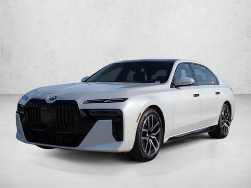 2025 BMW 740i xDrive Sedan