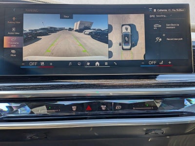 2025 BMW 740i xDrive Sedan