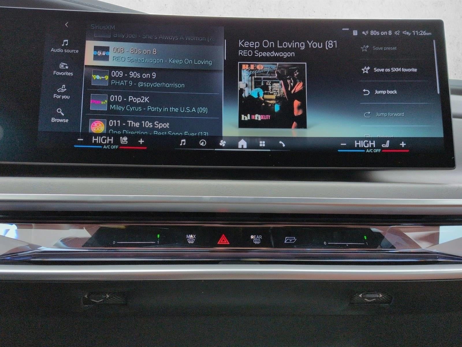 2024 BMW 760i xDrive Sedan