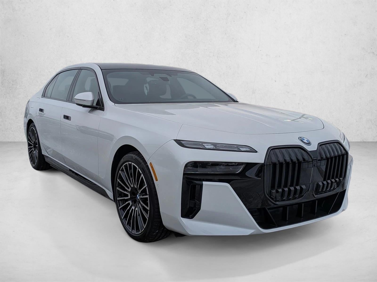 2026 BMW 750e xDrive Plug-In Hybrid