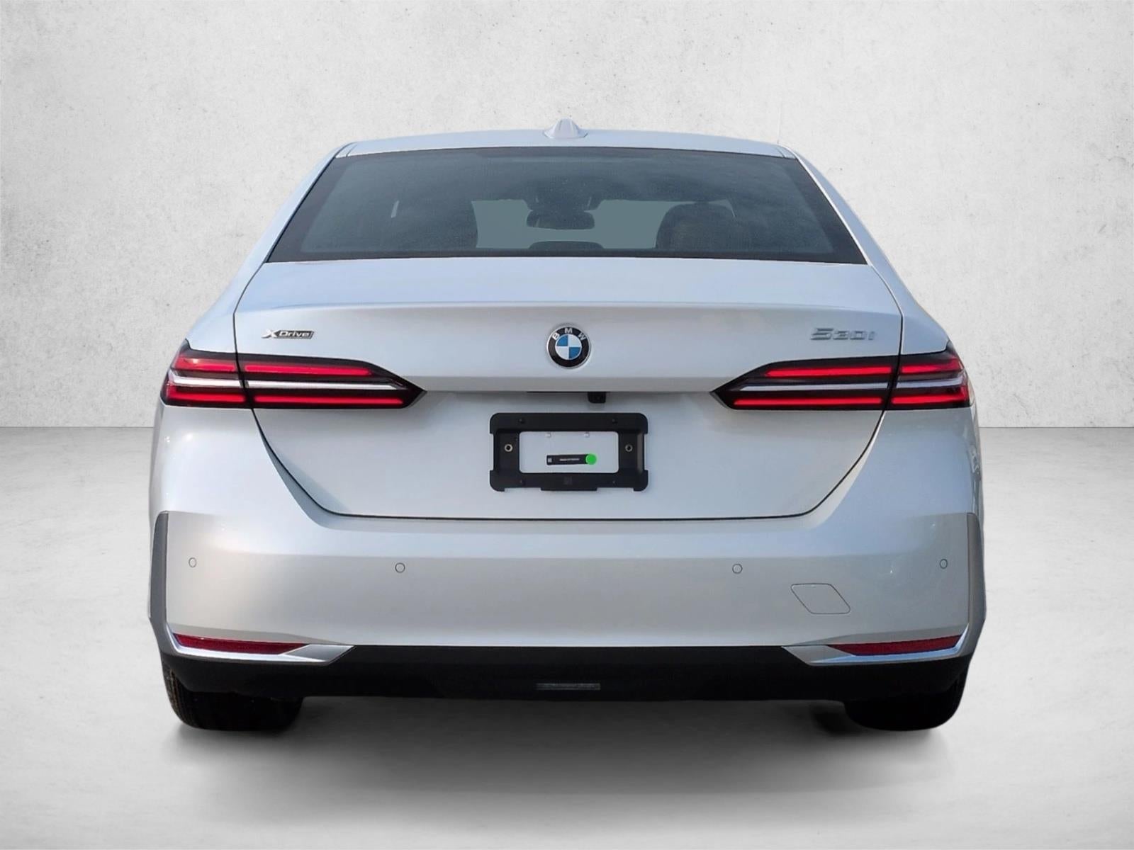 2026 BMW 530i xDrive Sedan