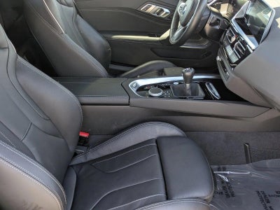2025 BMW Z4 M40i Roadster