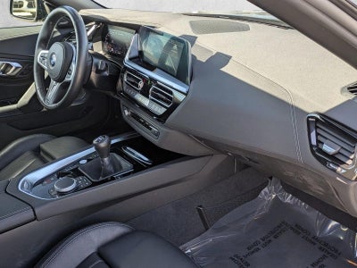 2025 BMW Z4 M40i Roadster