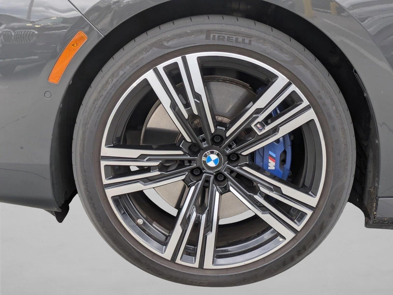 2023 BMW i7 xDrive60 Sedan