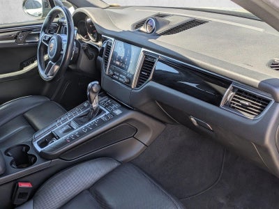2018 Porsche Macan AWD