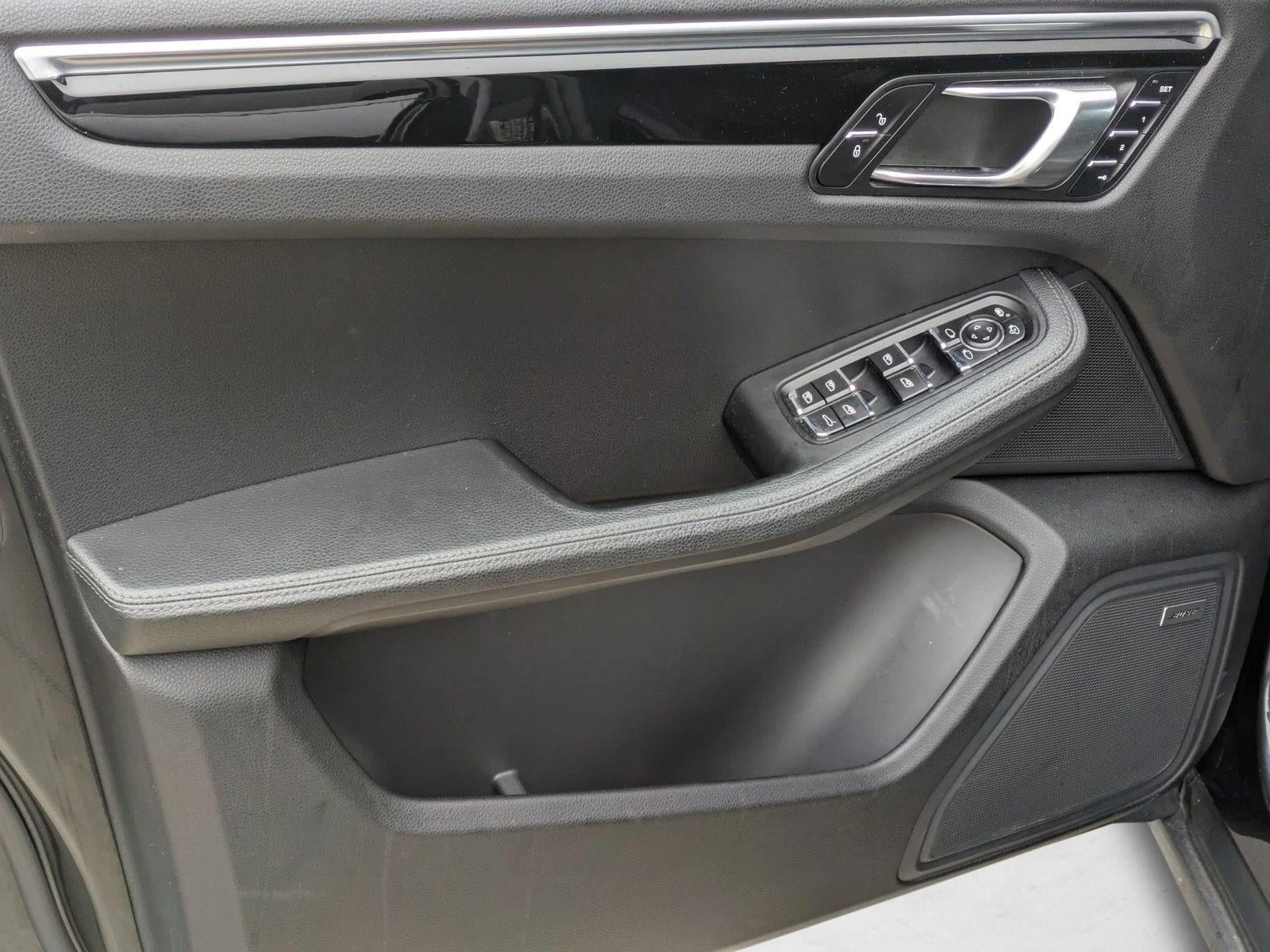 2018 Porsche Macan AWD