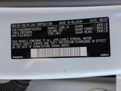 2023 Volvo XC40 B4 FWD Plus Bright Theme