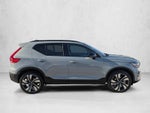 2025 Volvo XC40 B5 AWD Plus Dark Theme