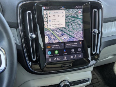2026 Volvo XC40 B5 AWD Ultra