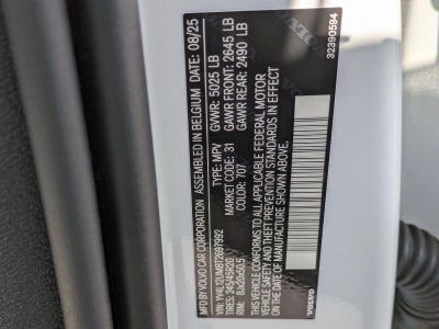 2026 Volvo XC40 B5 AWD Ultra