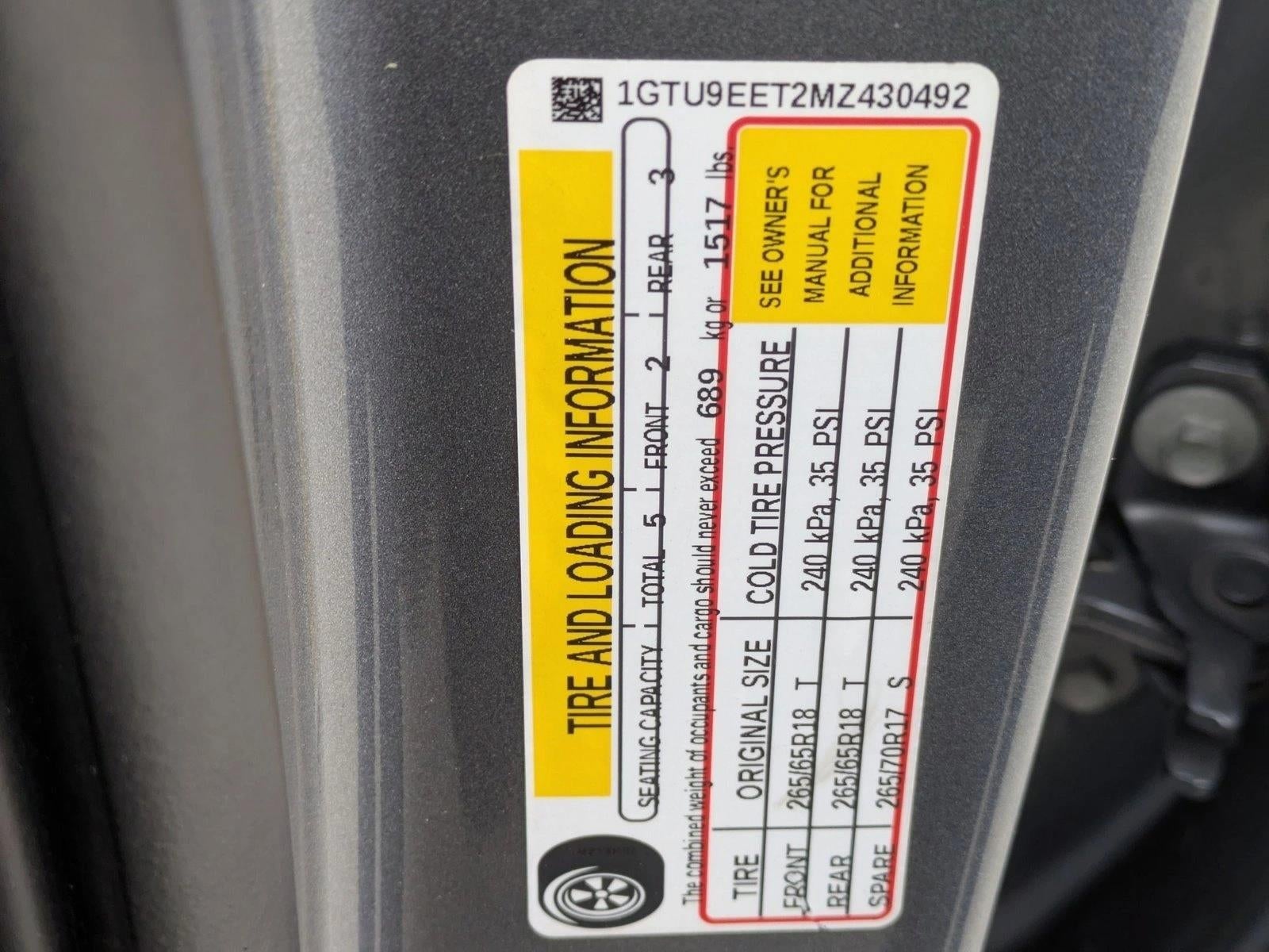 2021 GMC Sierra 1500 Crew Cab Short Box 4-Wheel Drive AT4