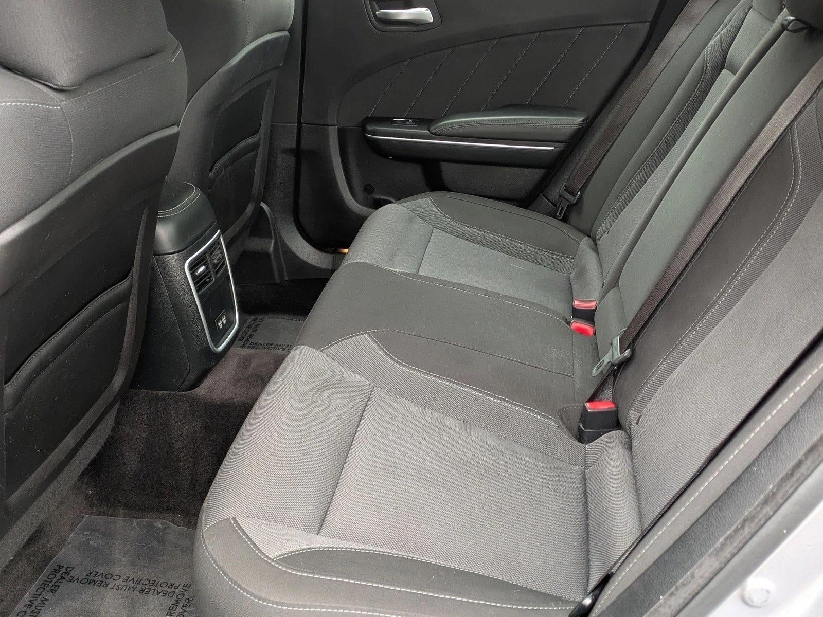 2017 Dodge Charger SXT RWD