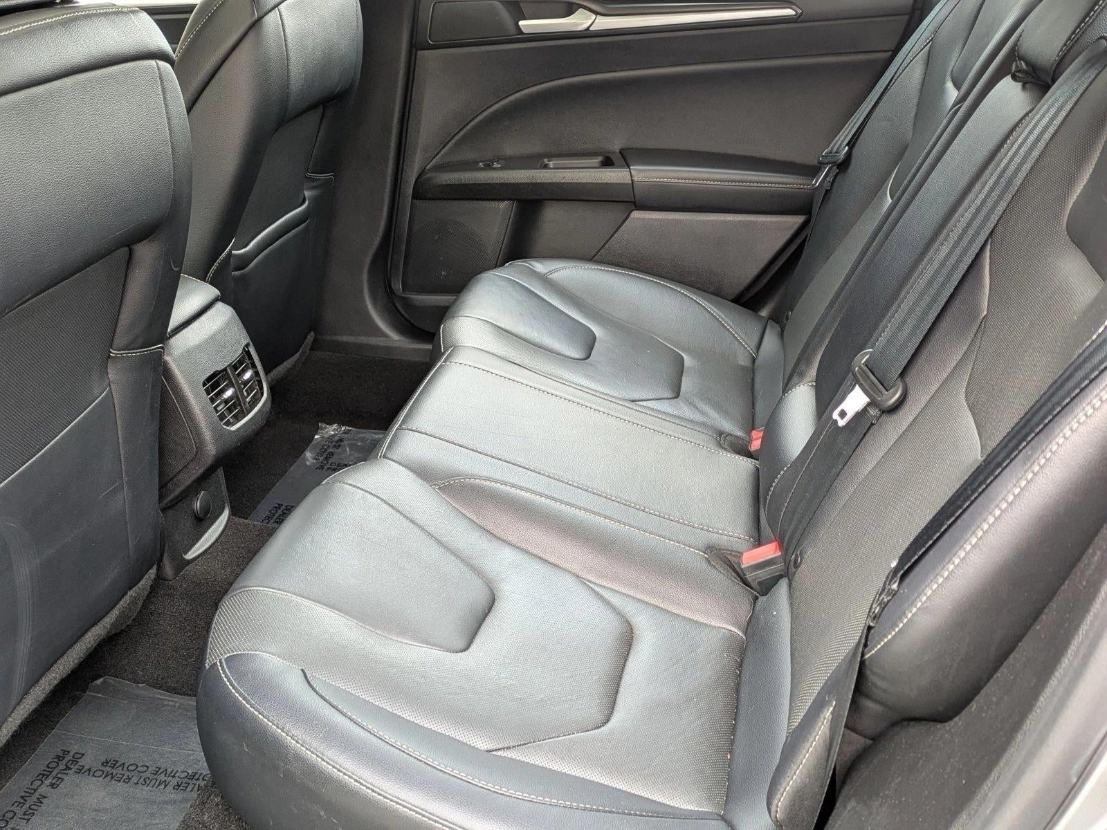 2020 Ford Fusion Plug-In Hybrid Titanium FWD