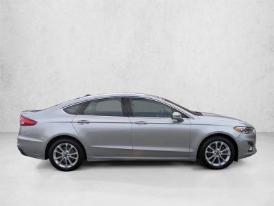 2020 Ford Fusion Plug-In Hybrid Titanium FWD