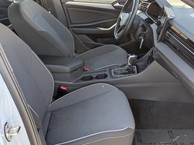 2025 Volkswagen Jetta Sport Auto