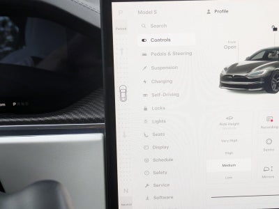 2022 Tesla Model S Plaid AWD