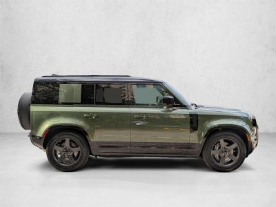 2026 Land Rover Defender 110 P400 X-Dynamic SE