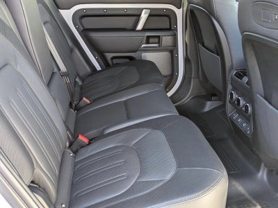 2022 Land Rover Defender 110 X-Dynamic HSE AWD