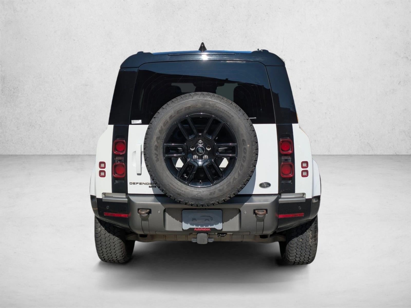 2022 Land Rover Defender 110 X-Dynamic HSE AWD