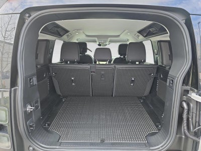 2026 Land Rover Defender 110 P300 S