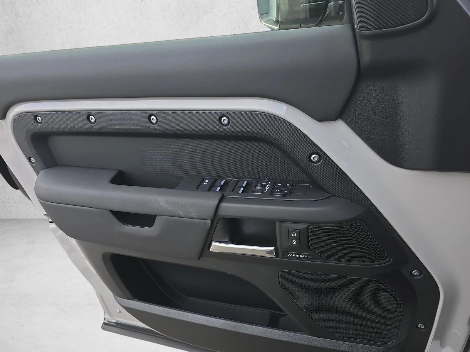 2026 Land Rover Defender 110 P300 S