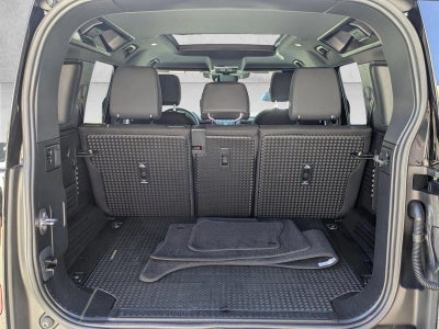 2025 Land Rover Defender 110 P300 S