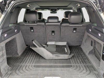 2023 Land Rover Range Rover P530 SE SWB