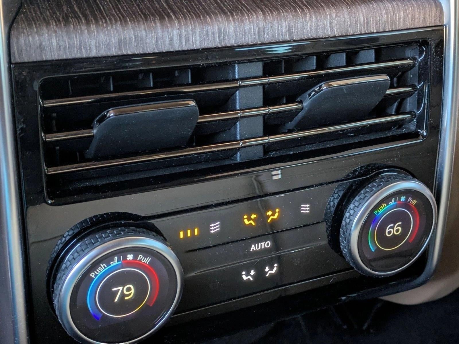 2023 Land Rover Range Rover P530 SE SWB