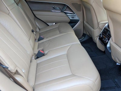 2023 Land Rover Range Rover P530 SE SWB