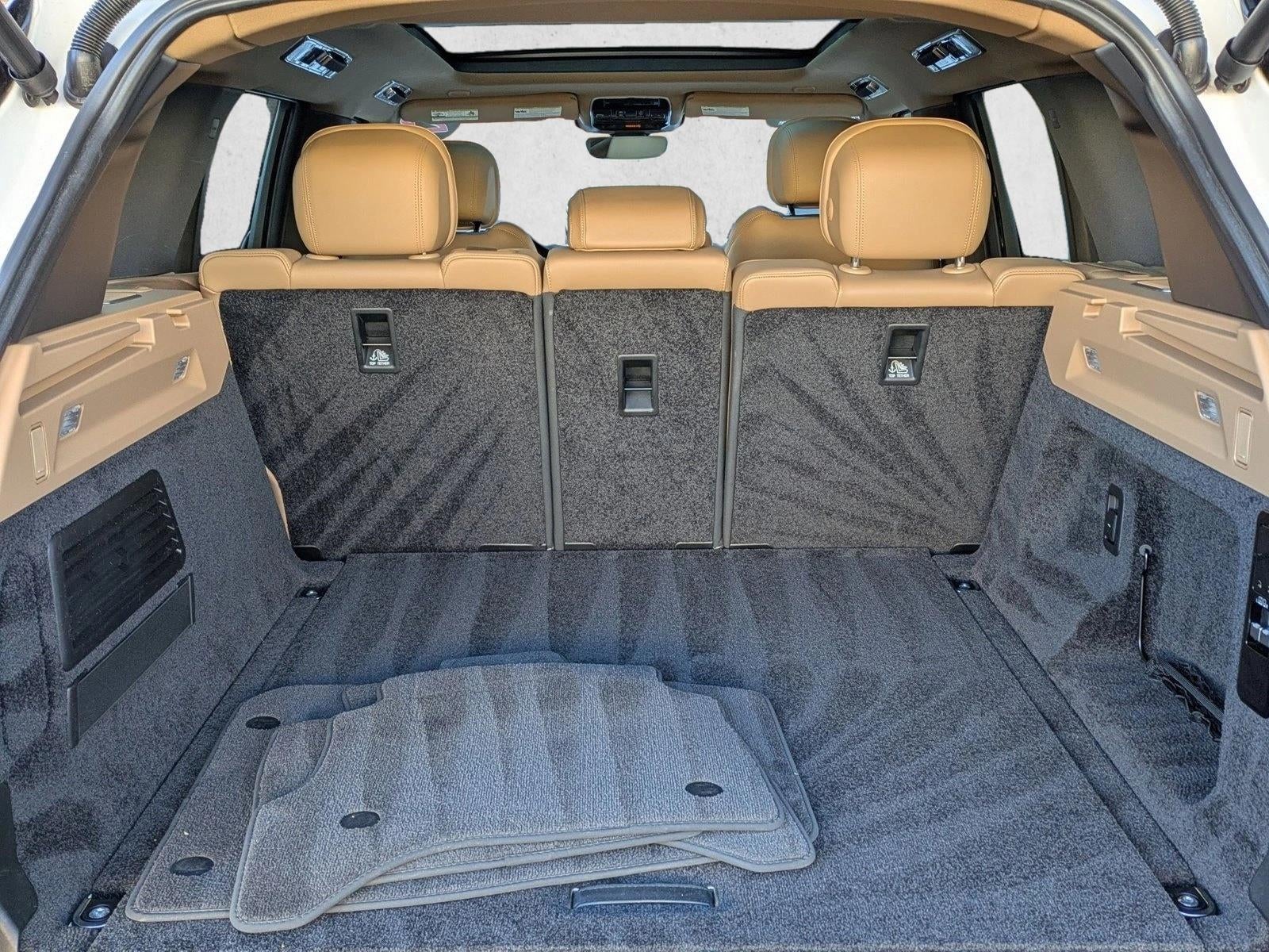 2023 Land Rover Range Rover P530 SE SWB