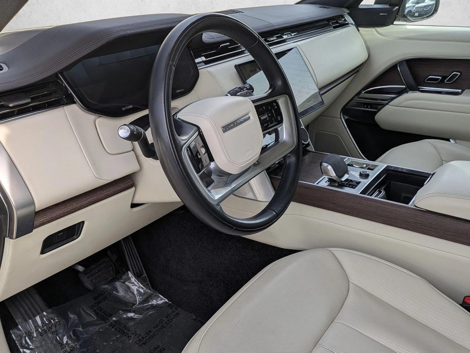 2023 Land Rover Range Rover P400 SE SWB