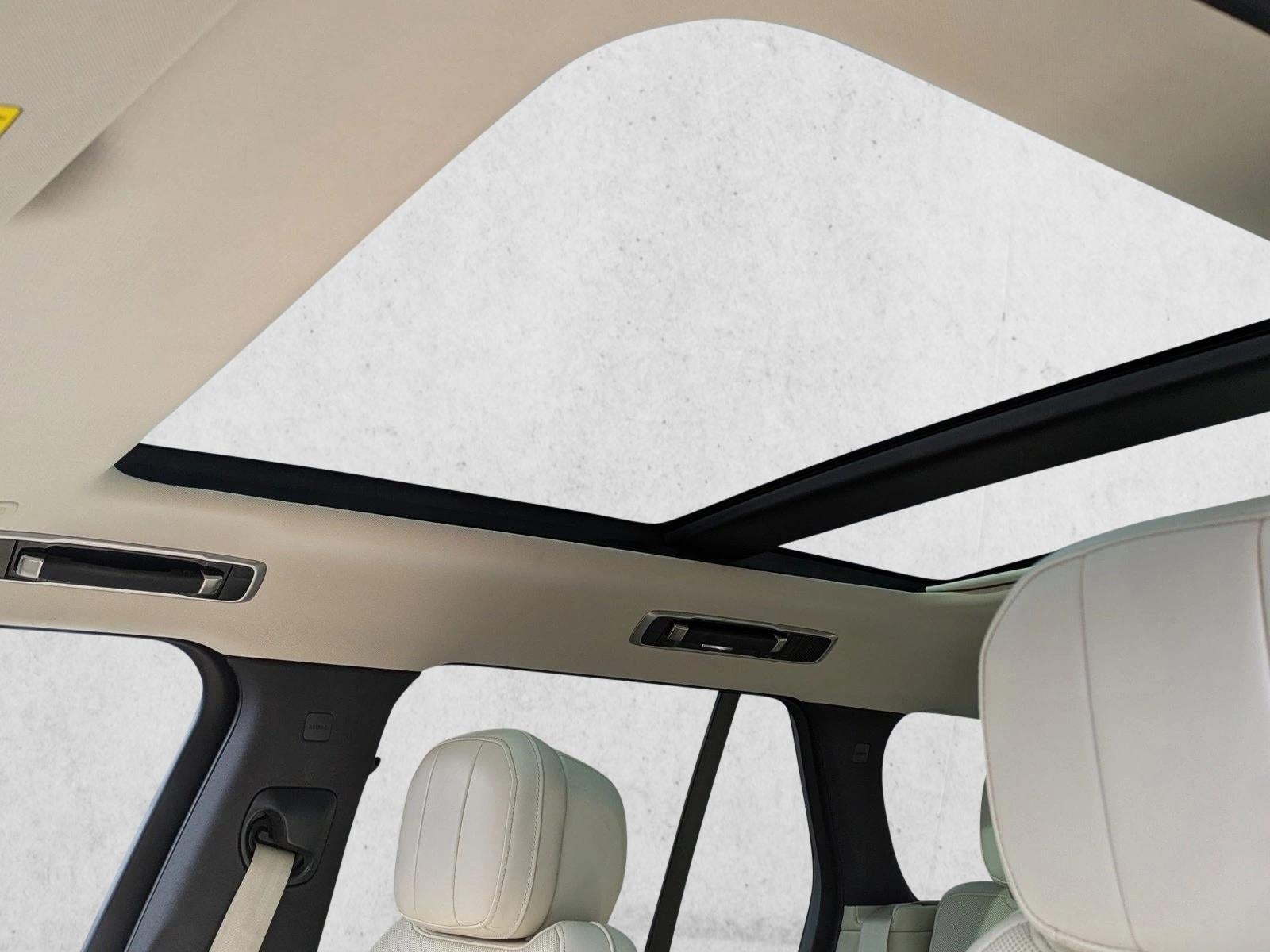 2023 Land Rover Range Rover P400 SE SWB