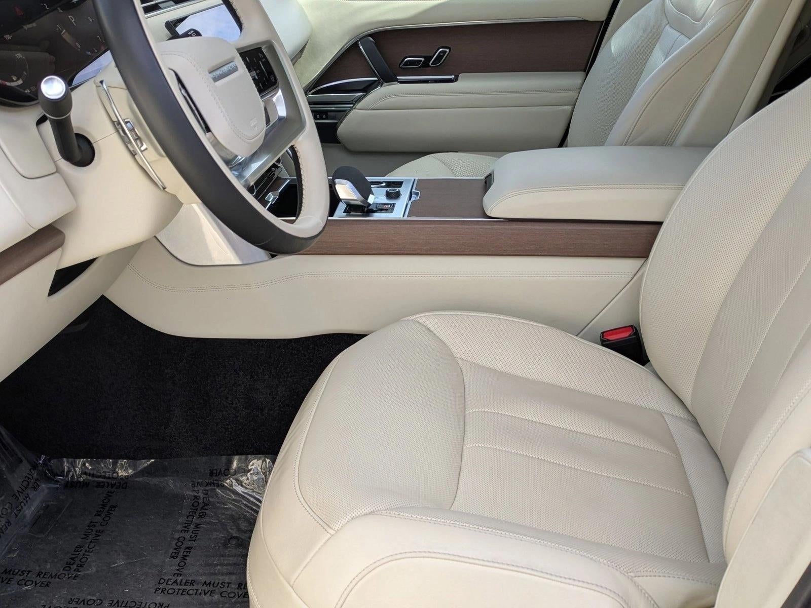 2023 Land Rover Range Rover P400 SE SWB