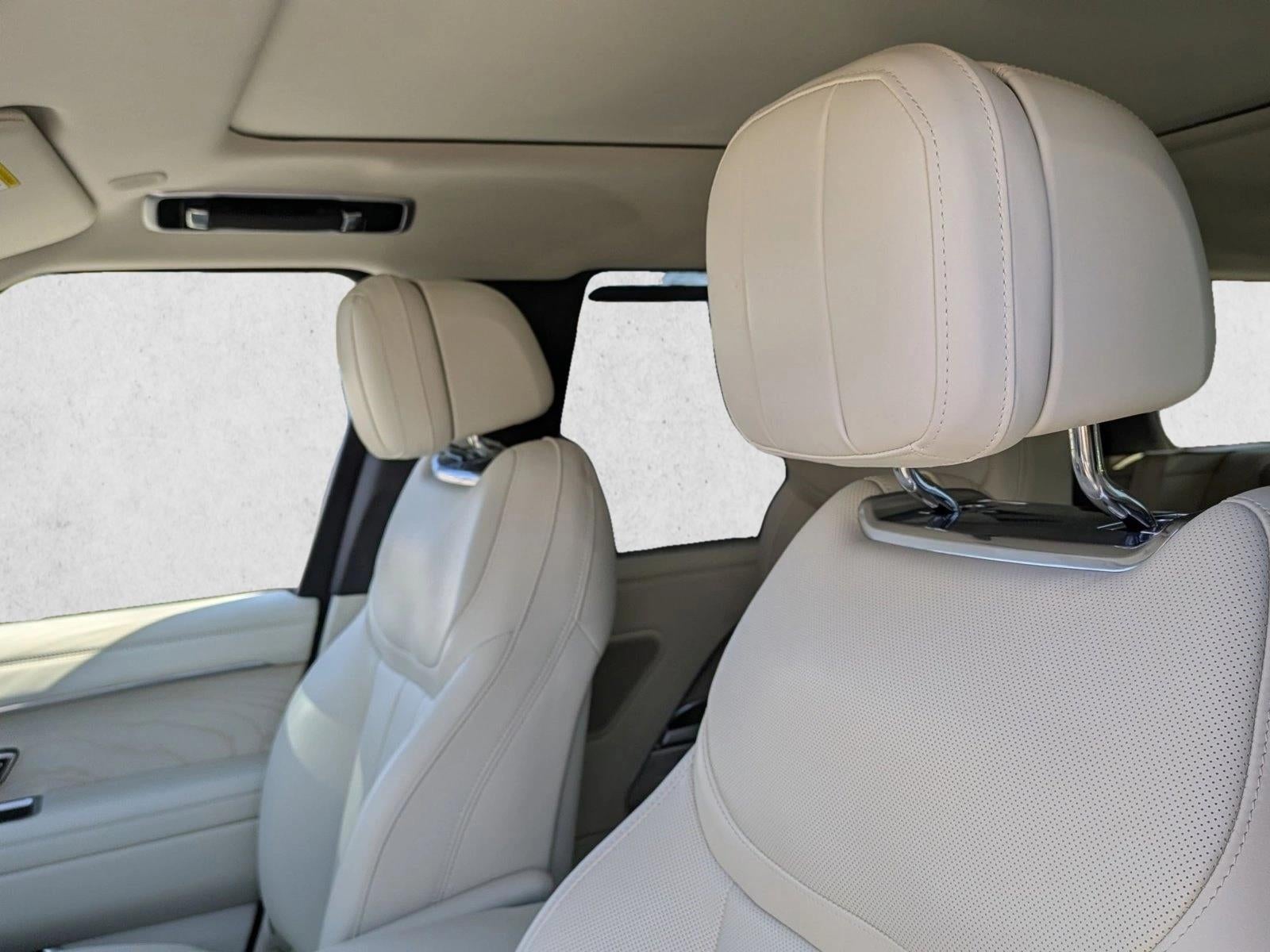 2024 Land Rover Range Rover P530 SE LWB 7 Seat