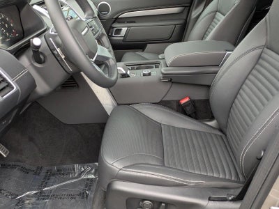 2024 Land Rover Discovery P360 Dynamic SE