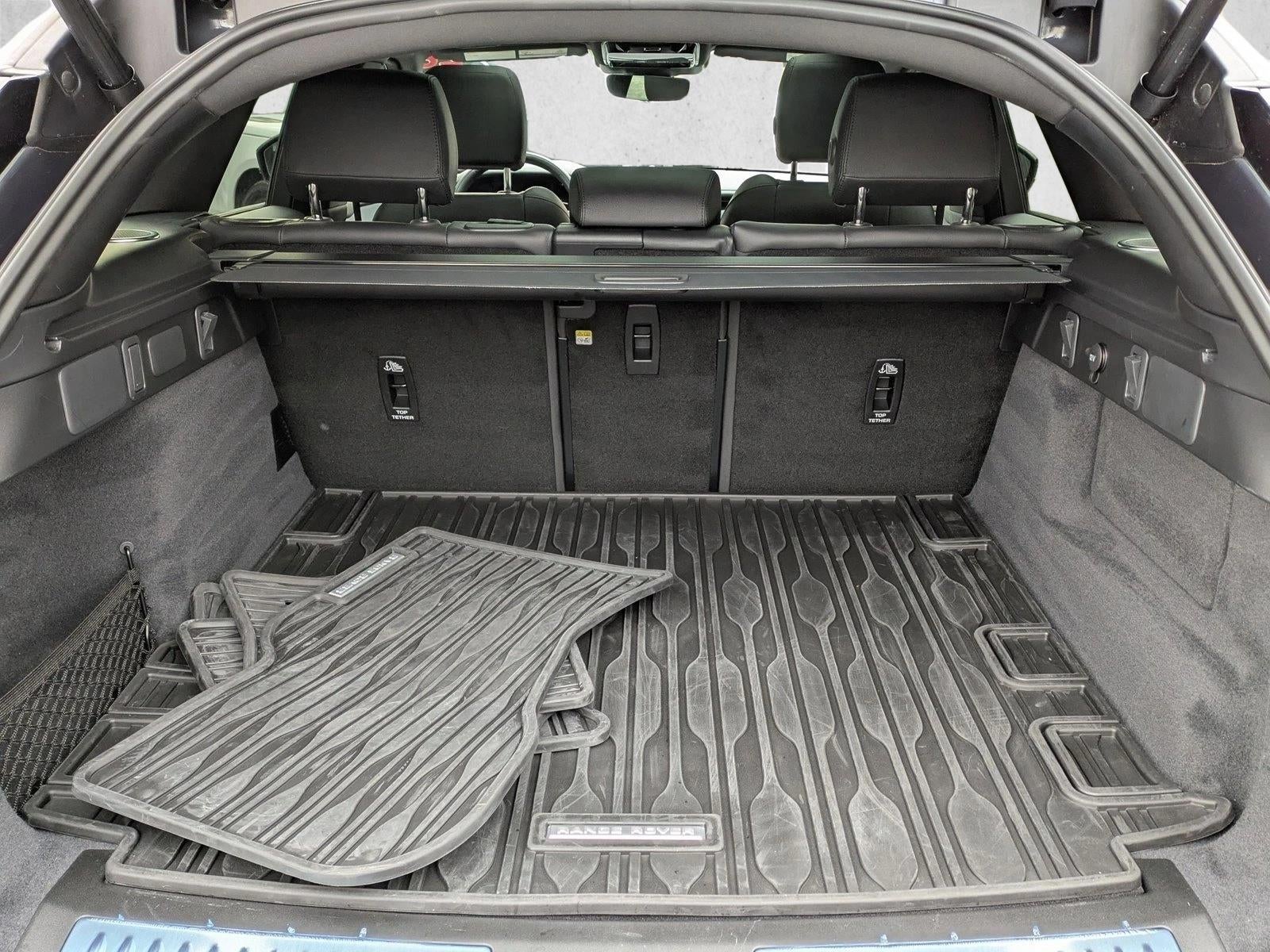 2026 Land Rover Range Rover Velar P250 Dynamic SE *Ltd Avail*