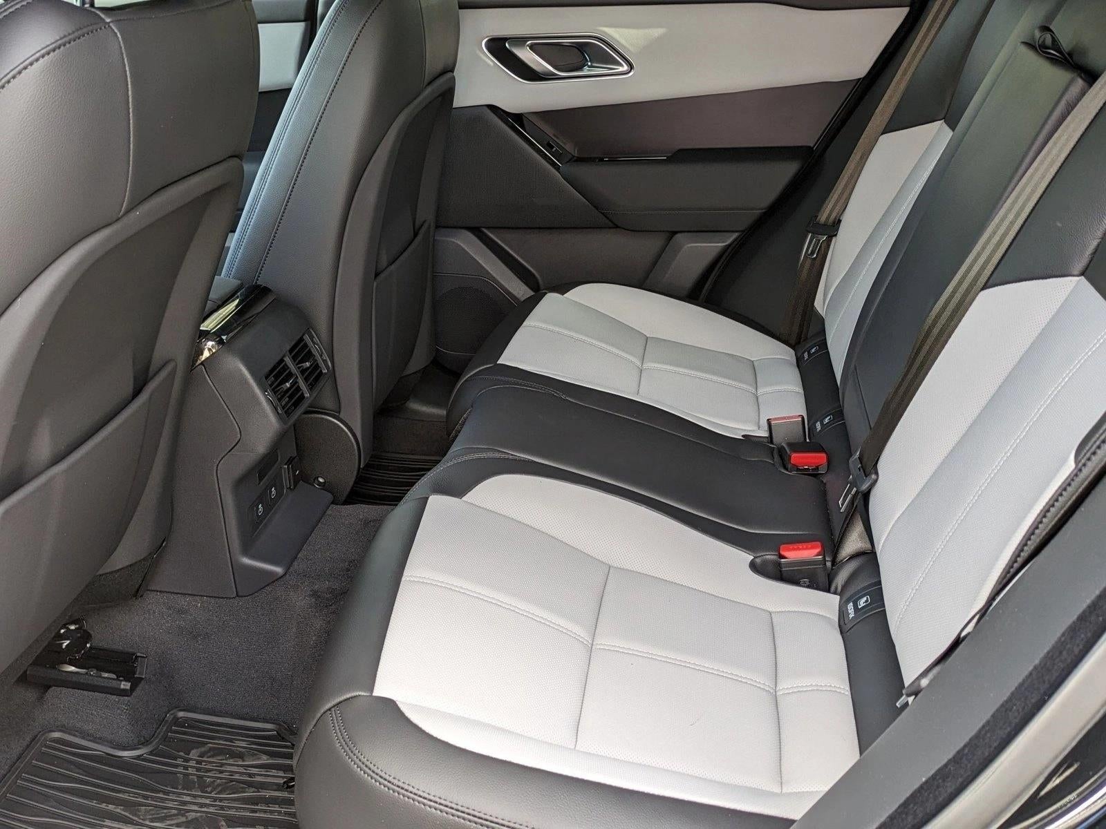 2026 Land Rover Range Rover Velar P250 Dynamic SE