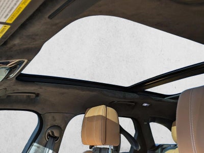 2023 Land Rover Range Rover Velar P400 HST